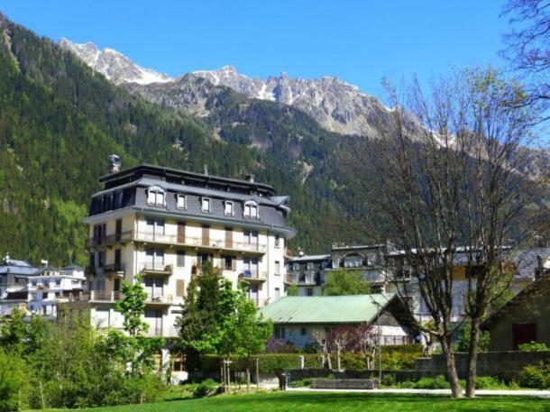 Beautiful Apartment In Chamonix Centre With Superb Mountain Views Buitenkant foto